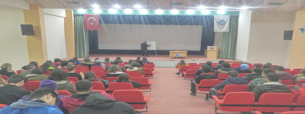 Hazırlık Öğrencileri için Bölüm Demo Dersleri başladı.